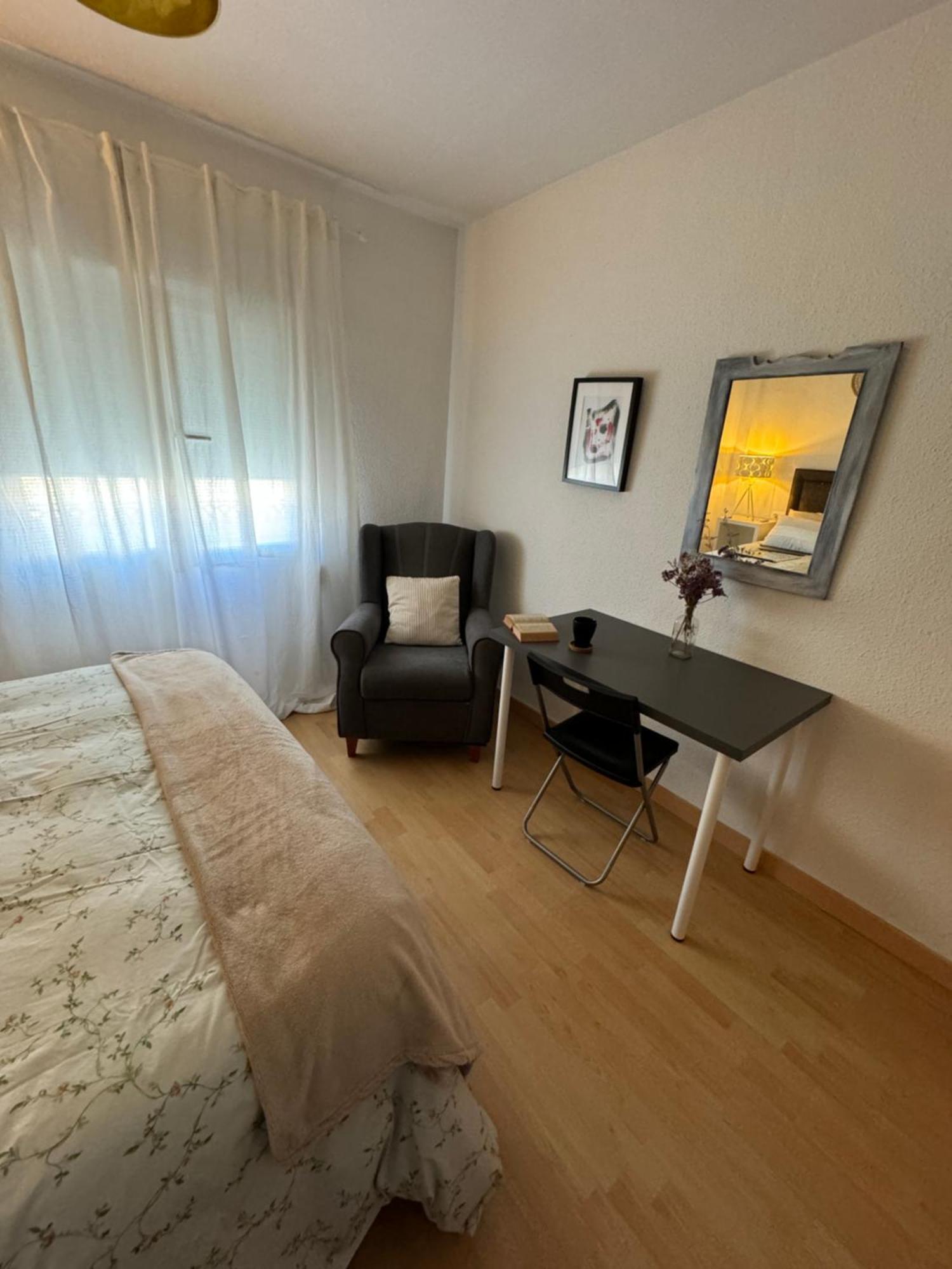Harmony Room Malaga Piso Compartido Dış mekan fotoğraf